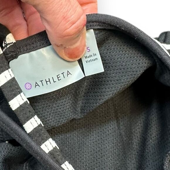 ATHLETA Women’s Black & White Stripe Hidden Agenda Tank Top Size Small - Picture 4 of 6